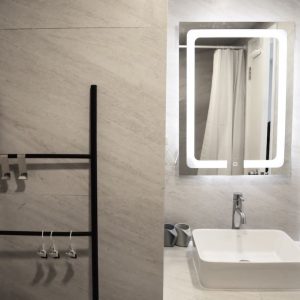 Берлин-Нойкёльн ванная, освещённое зеркало всегда выглядеть наиболее ценным