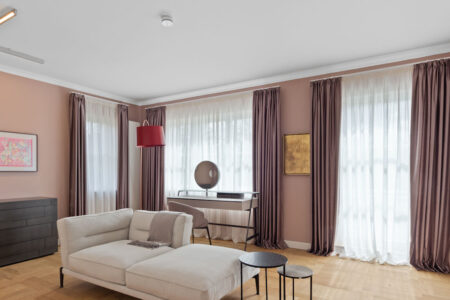 Shimmering curtains from decorative satin by Tatjana Sorokina - interior consultation Berlin